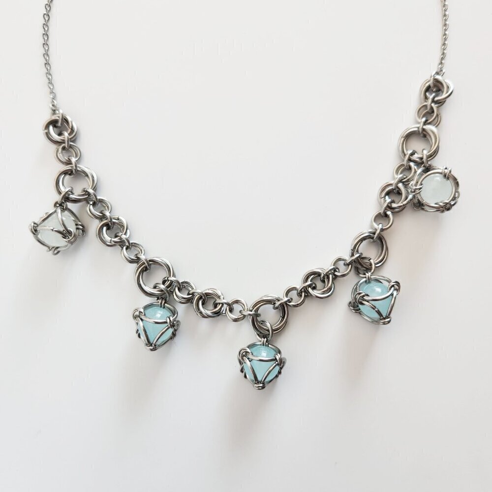 Vintage blue pearls and silver chunky statement necklace with a silver chain - Picture 7 of 9